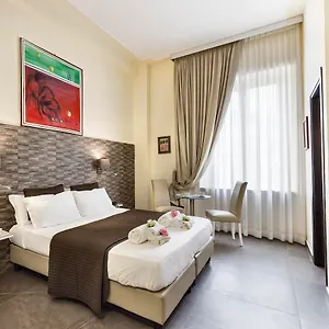 Art Piazza Carita' נאפולי