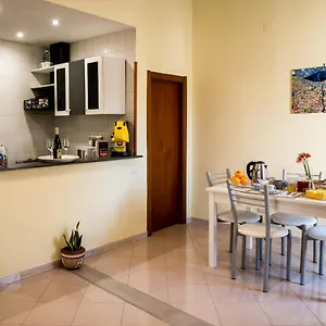 Appartamento Castel Capuano Flat