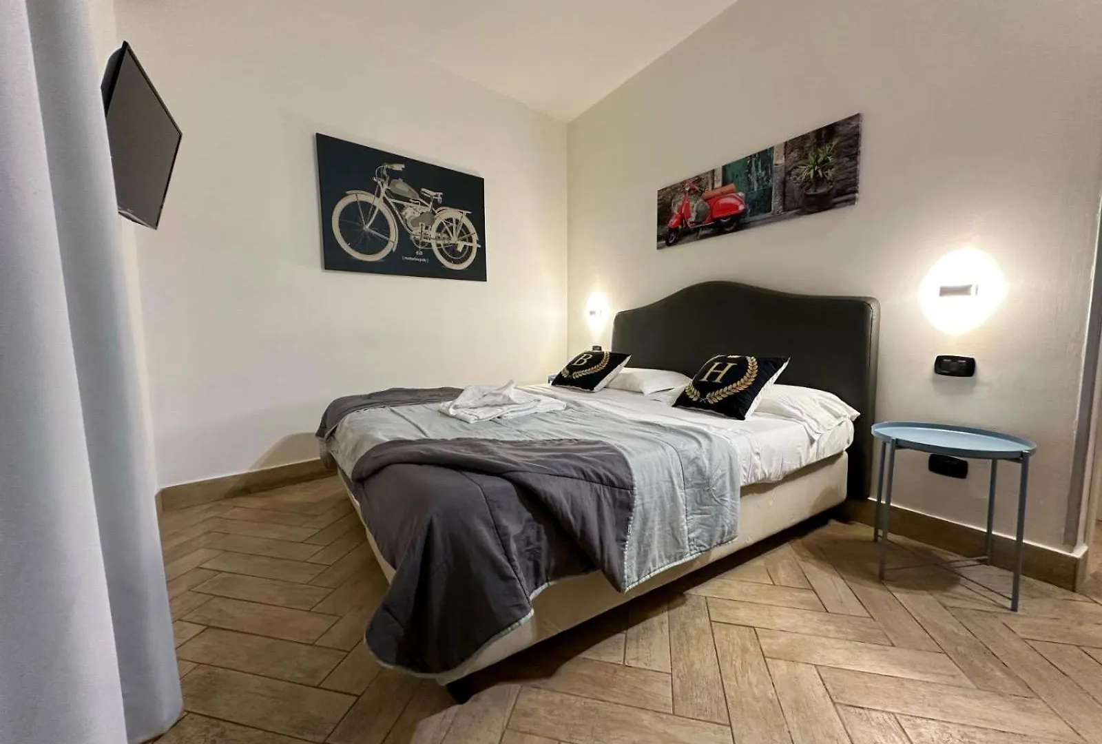 Hotel Barbato Napoli 4*,